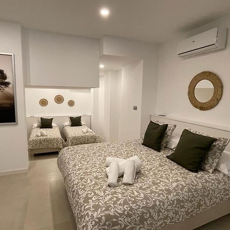 Apartamentos Las Acacias 코르도바 외부 사진